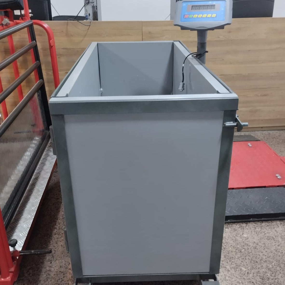 Báscula Corral Porcino en PVC cap 300kg